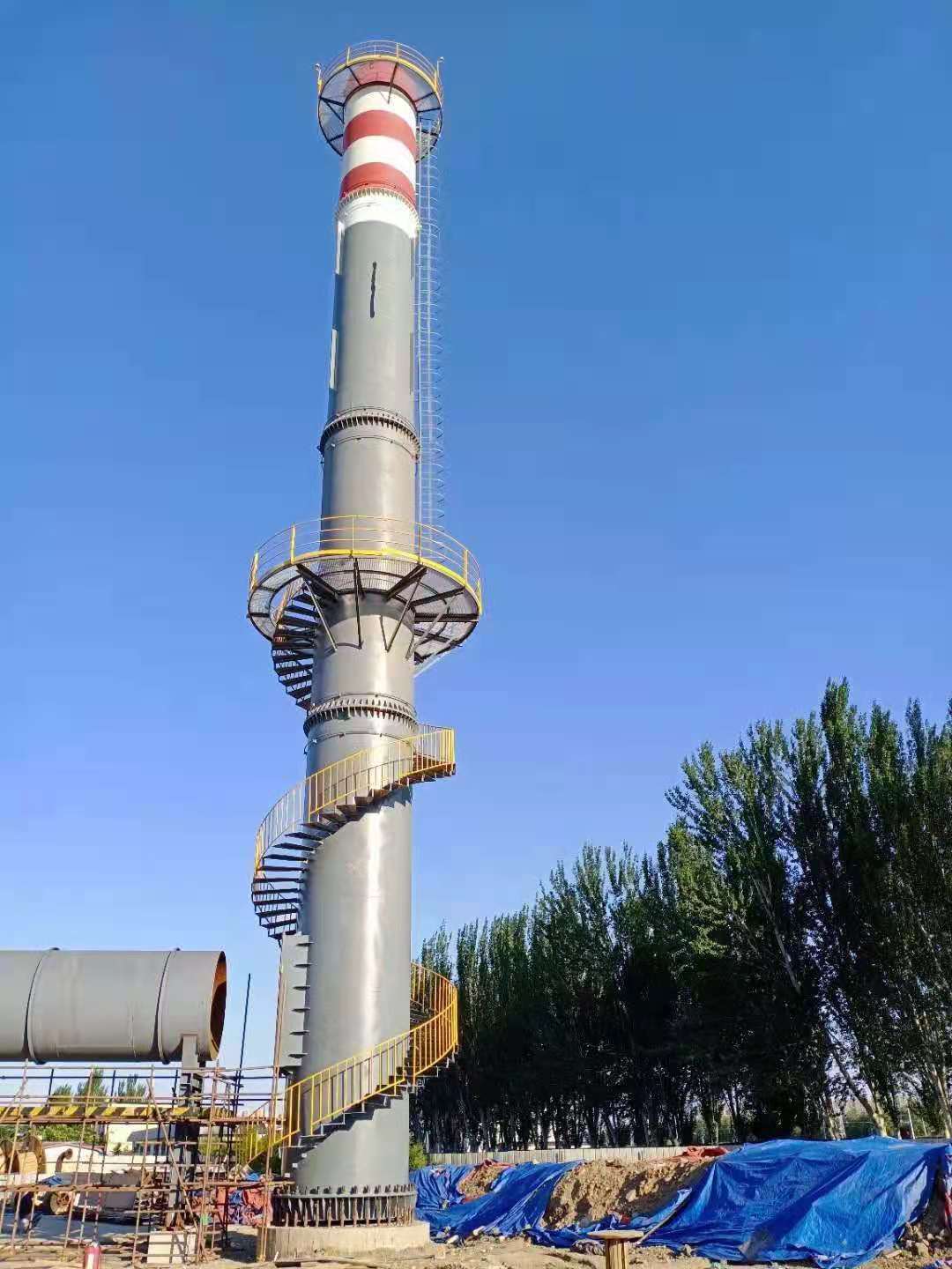 不銹鋼煙囪為什么還會生銹？是不是遇到了假冒偽劣的煙囪廠家？